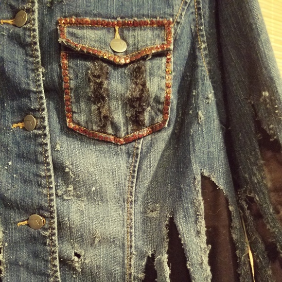Distressed tie dyed denim jacket - Picture 4 of 4